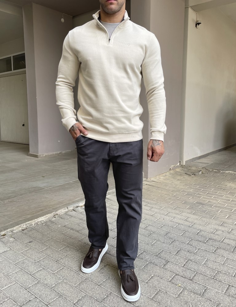 Ανδρικό μπεζ πουλόβερ μονόχρωμο με γιακά 4263B φωτογραφία